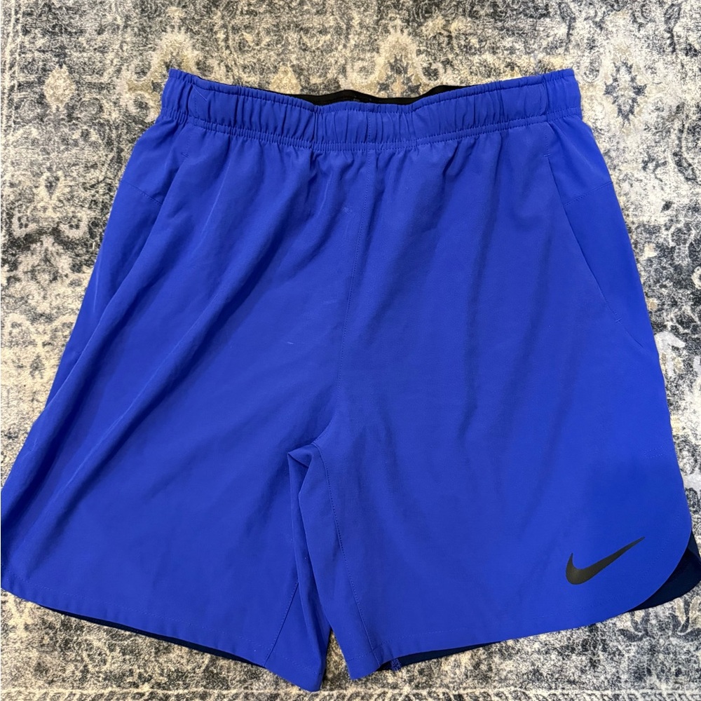 Nike Men's Athletic Shorts in Royal Blue